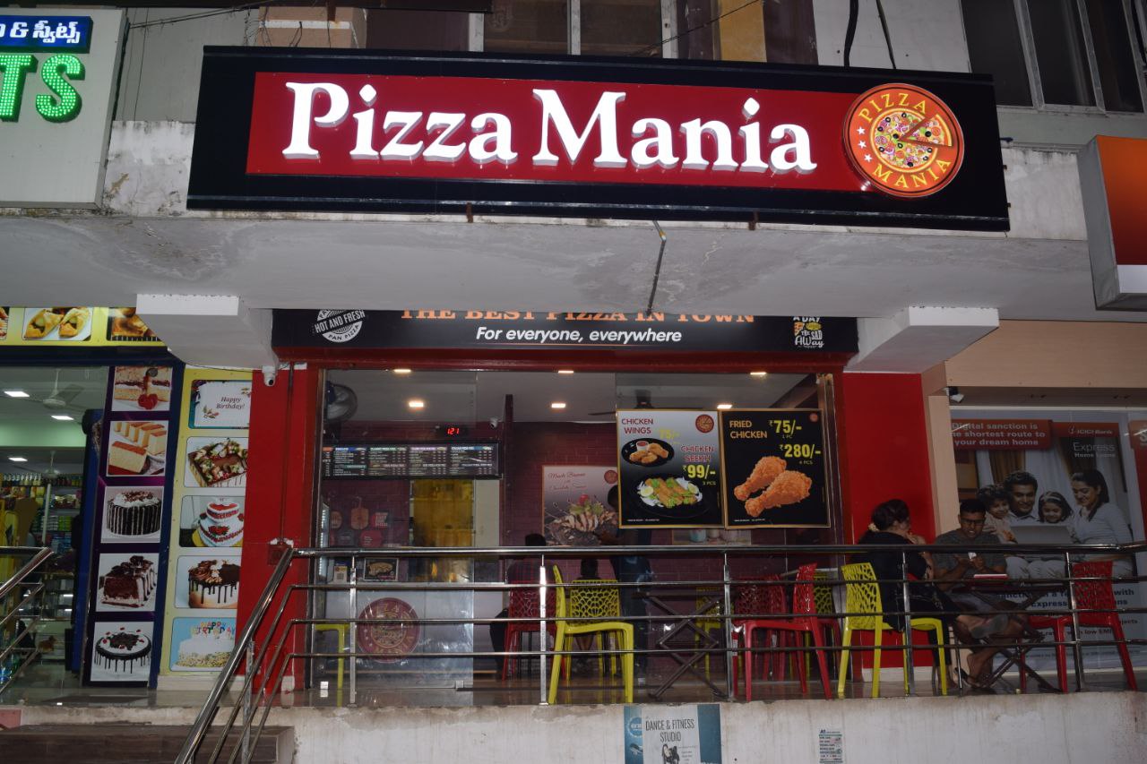 The Pizza Mania